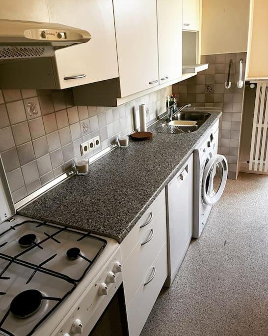 Wunderschoene 3-Zimmer Wohnung Fuer 6 Personen BRE Exteriör bild